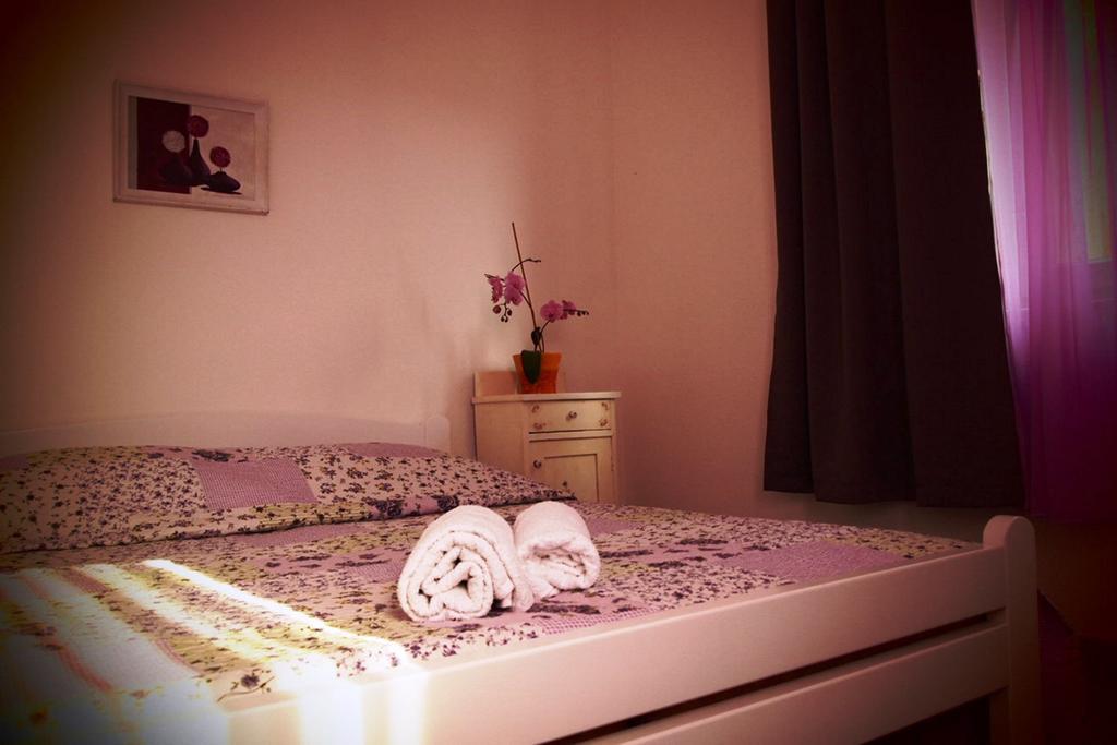 Apartment Old Town Makarska Ruang foto