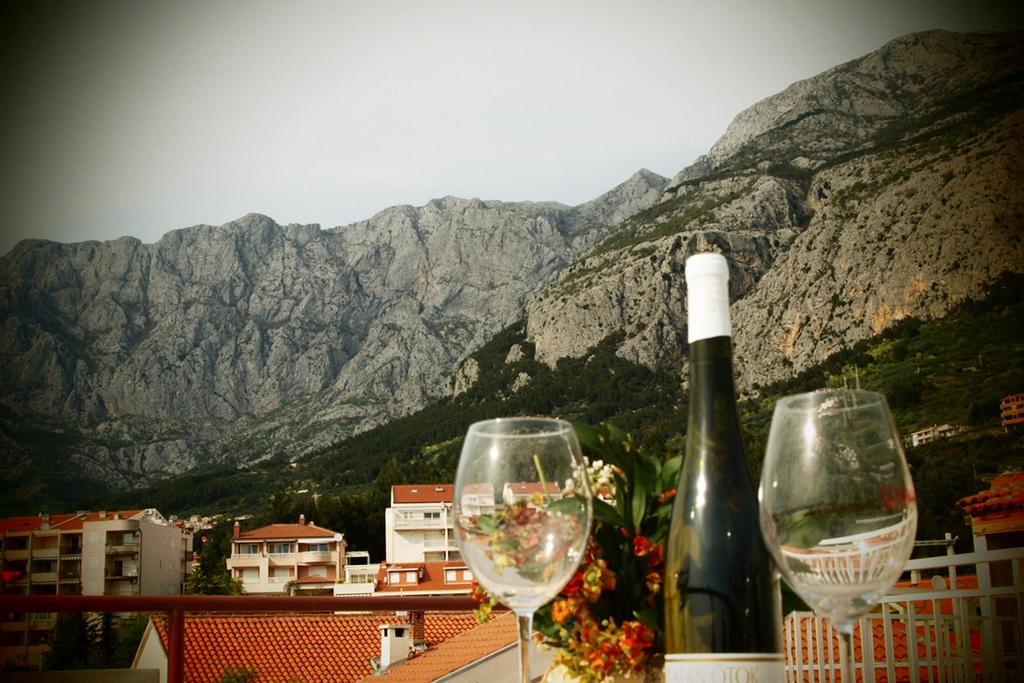 Apartment Old Town Makarska Bagian luar foto